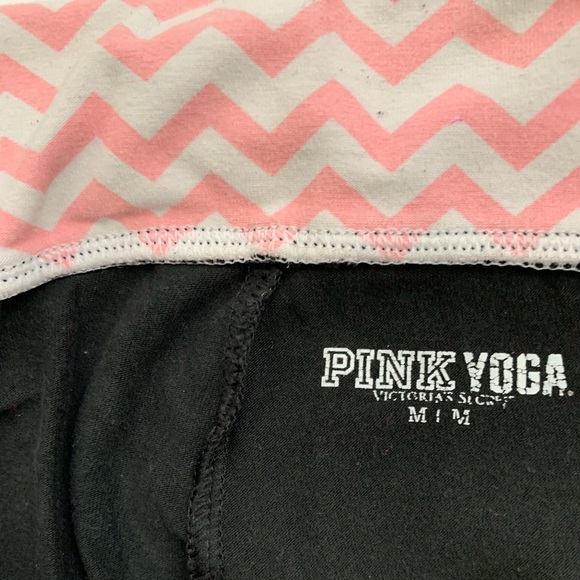 SOLD PINK Victoria’s Secret yoga leggings - Picture 4 of 4
